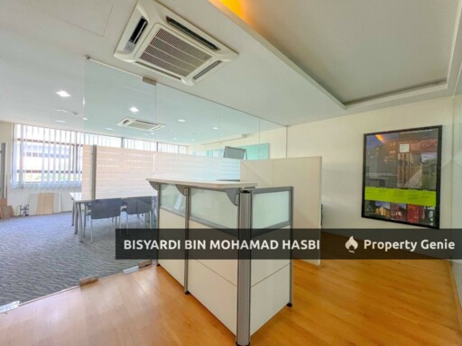 FACING MAIN ROAD, 6 Storey Shop Office Lot NEO DAMANSARA, DAMANSARA PERDANA PETALING JAYA .