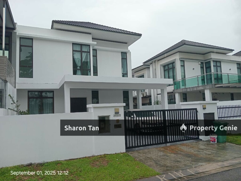 2 Storey Cluster House Taman Kota Masai Freehold Non Bumi Lot Vacant near Lotus