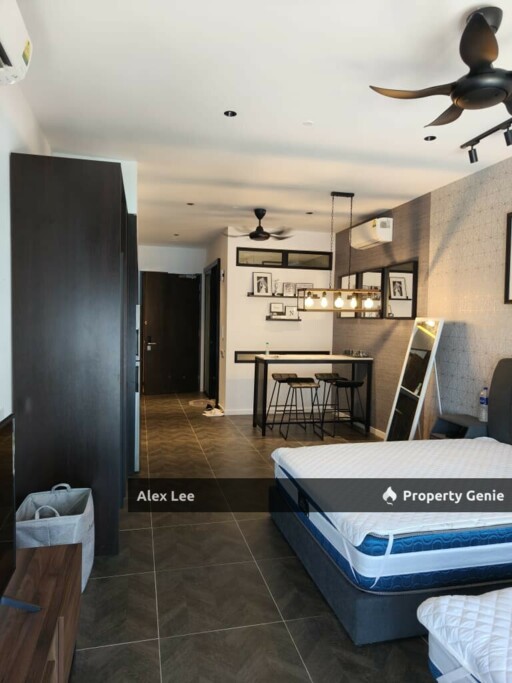 Scarletz Suite KLCC with Sky Infinity pool and High Rental Return