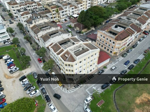 4 Storey Shoplot Diplomatik  Presint 15 Putrajaya