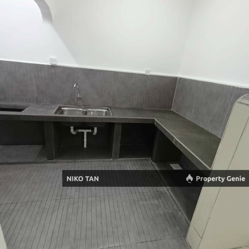 FOR SALE - Blok U Jalan Cantik 7, Taman Pelangi Indah 81800 Ulu Tiram, Johor