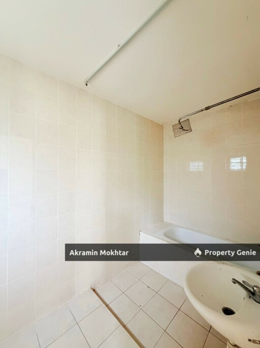 FREEHOLD & FULLY TILES! 1 Storey Bungalow, Mahkota Hills, Seksyen 7 Bandar Tasik Senangin, Lenggeng