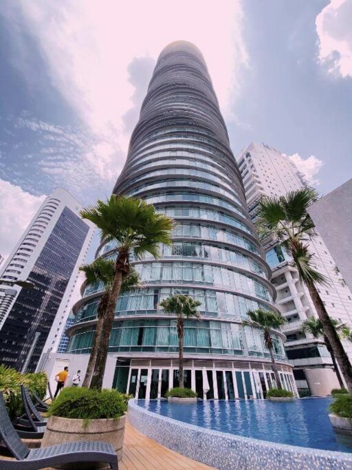Vortex Hotel Suites & Residences @ KLCC