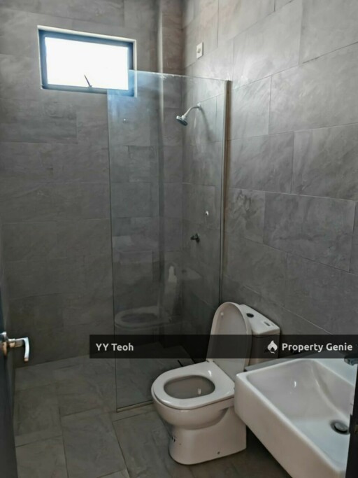 I Molek Residence Double Storey Terrace
