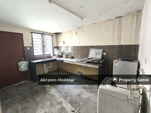 Facing Open  Double Storey, Lorong Az- Zaharah  Seksyen 10, Puncak Alam 