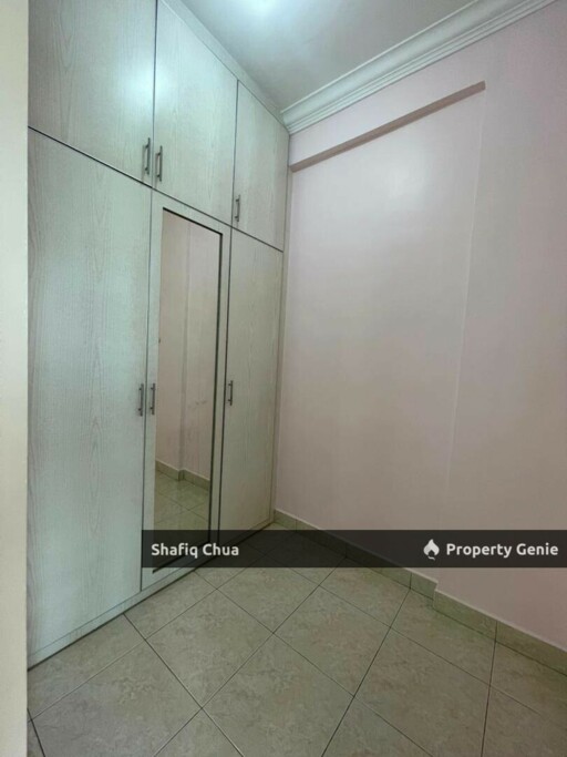 Freehold Corner Unit Apartment Kelana Central, SS6 Kelana Jaya