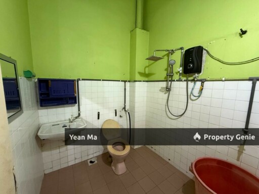 (Corner Lot)2 Storey Taman Rawang Jaya For Sales