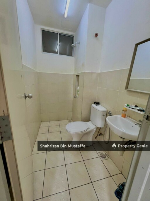 Molek Ria Apartment. International Lot. Taman Molek, Johor Bahru