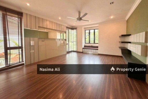 Facing Park- Bungalow 3 Storey, Bandar Rahman Putra, Sg Buloh