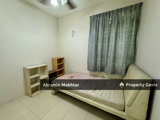 APARTMENT MUTIARA ANGGERIK Seksyen 15,SHAH ALAM.