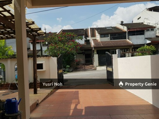 Double Storey Link Terrace , Jalan Terasek, Bangsar Baru