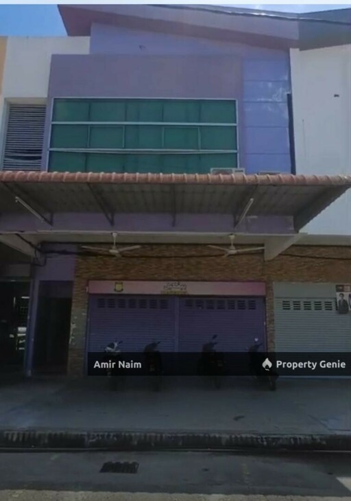 KEDAI PEJABAT DUA TINGKAT , BERTAM PUTRA, KEPALA BATAS, PENANG.