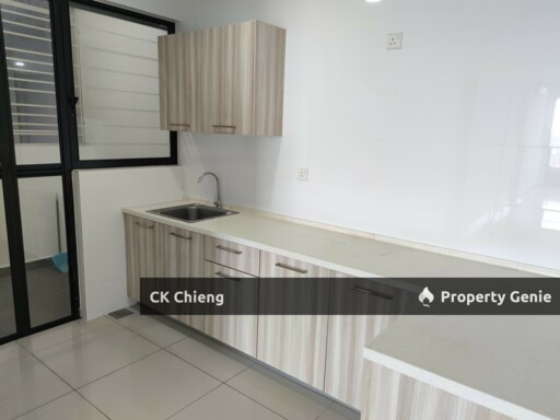 D'aman Residence Rent, Partially Furnished 3 Rooms, Taman Mas Puchong