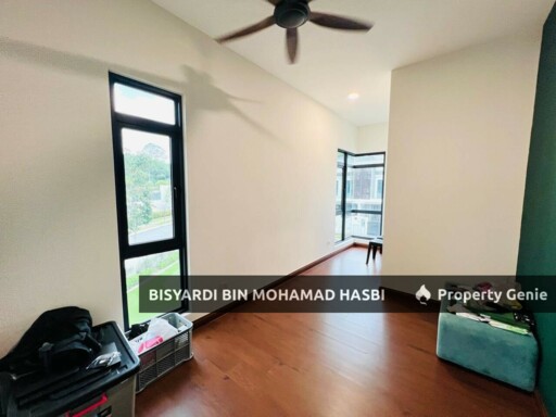 CORNER LOT FULLY FURNISHED & FULLY RENOVATED,  2 Storey Terrace One Park Taman Semenyih Idaman, Semenyih.