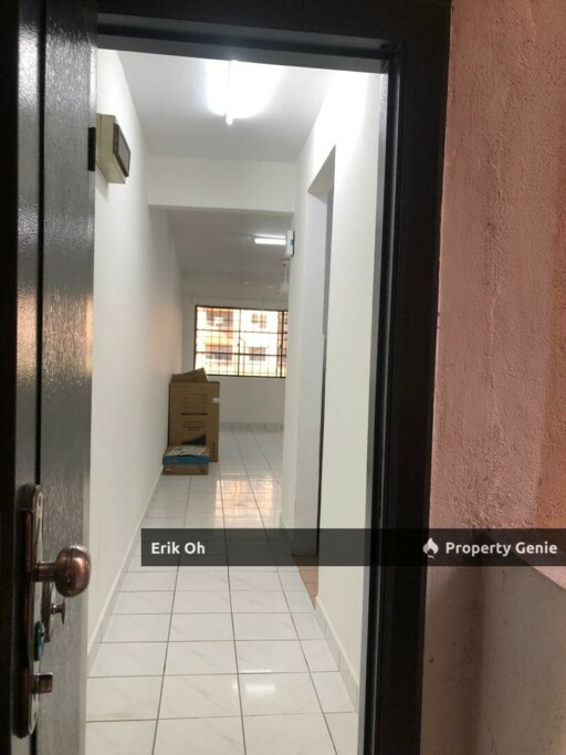 Bandar Sri Damansara Kuala Lumpur SD2 Apartment for Sale 1st floor Fully renovated with marble tiles & granite finishes