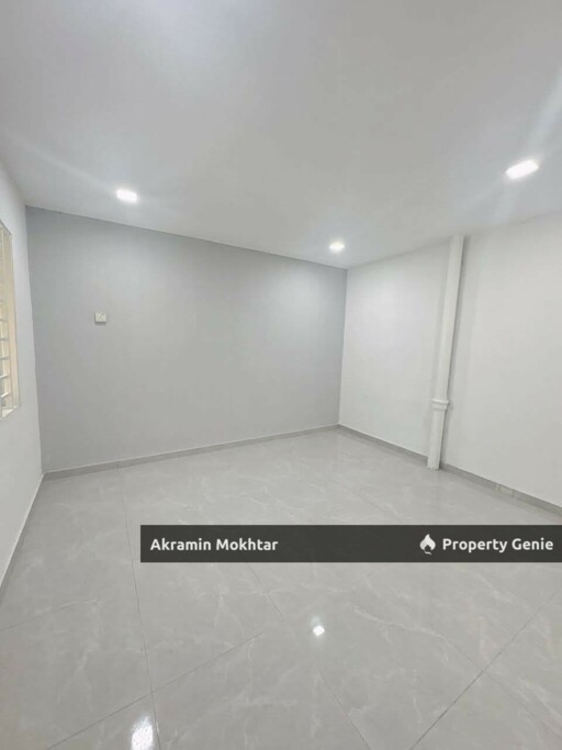 2.5 Storey Terrace Kampung Lindungan PJS 6, Bandar Sunway, Petaling Jaya FULLY RENO