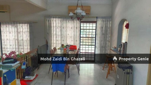 Corner Double Storey Terrace at Bukit Jelutong, Selangor