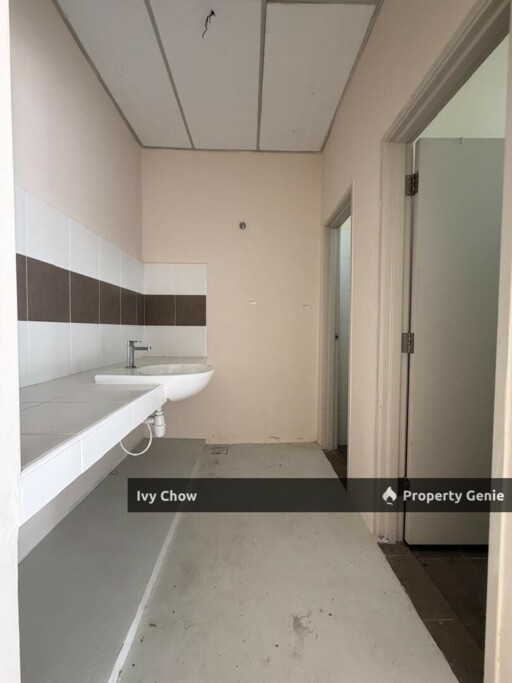 Dato Onn Ground Floor for Rent