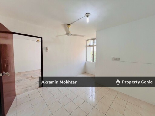 Corner Unit, Refurbished & 1 Parking | Seroja Apartment, Taman Putra Perdana, Puchong