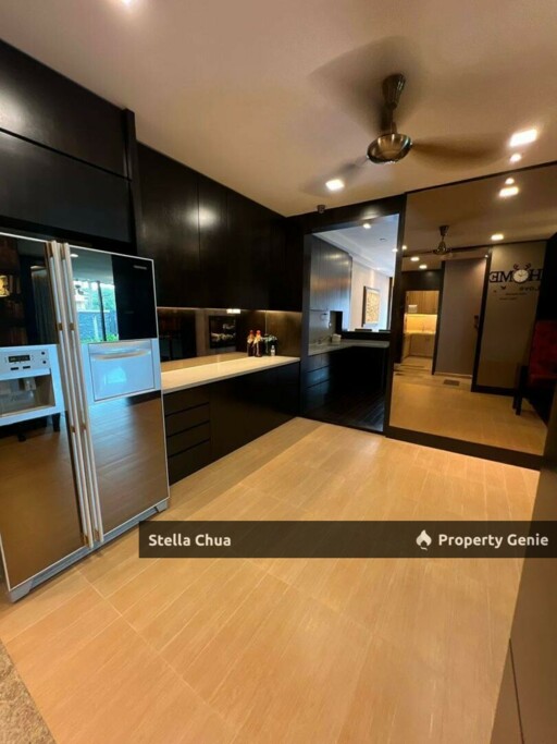 Double Storey Semi-D Corner Unit 📍Austin Perdana