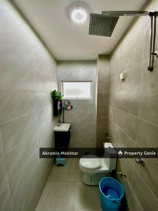 Fully Renovated & Partially Furnished | Double Storey Taman Saujana Puchong SP 10, Puchong