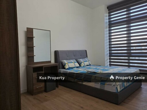 Alyvia Residence Upper Unit Townhouse at Northbank, Tabuan Tranquility