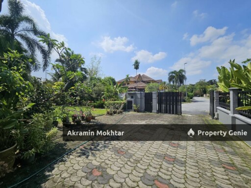 Beautiful Semi D House Jalan Pekaka Seksyen 8 Kota Damansara