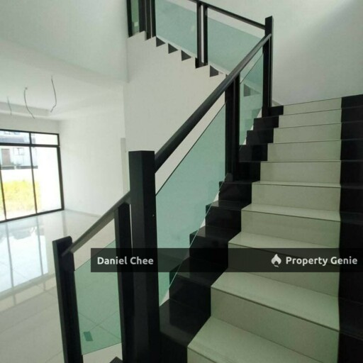 Lapangan Akasia Ipoh Freehold Double Storey Bungalow House For Sale