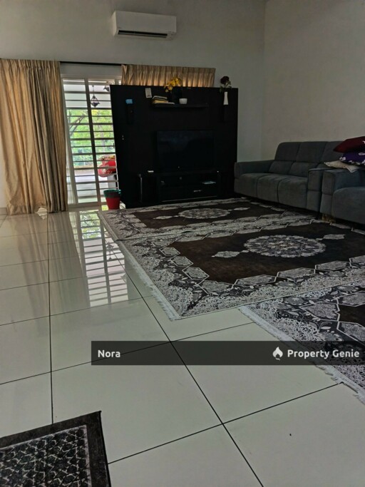 2 Storey Intermediate Laman Azalea, Nilai Impian | Freehold Non-Bumi | Fully Furnished | Gated & Guarded