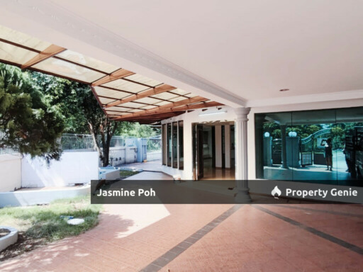 Ipoh Corner Lot double storey Terrace house @ Taman Lapangan Ria, Perak FOR RENT
