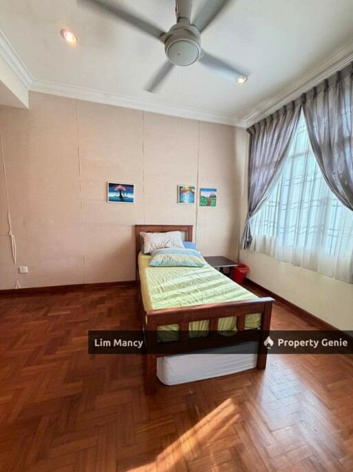 Taman Impian Emas Double Storey Terrace House with Renovated For Sale
