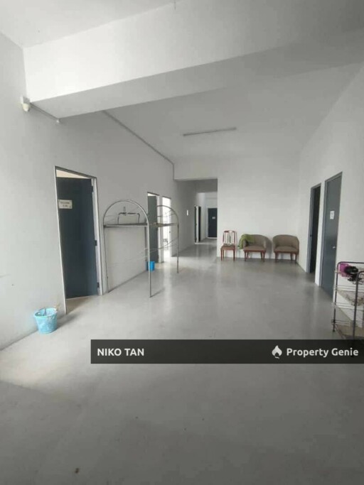 Taman Cahaya Kota Puteri 4.5 Storey Shop For Sale