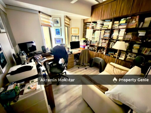 Freehold, Fully Renovated, Partially Furnished & 1 Parking | Robson Condominium Seputeh Kuala Lumpur .