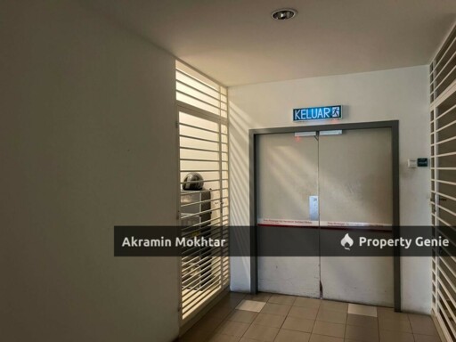 RENOVATED UNIT & 2 PARKING | V Residensi 2, Seksyen 22, Shah Alam