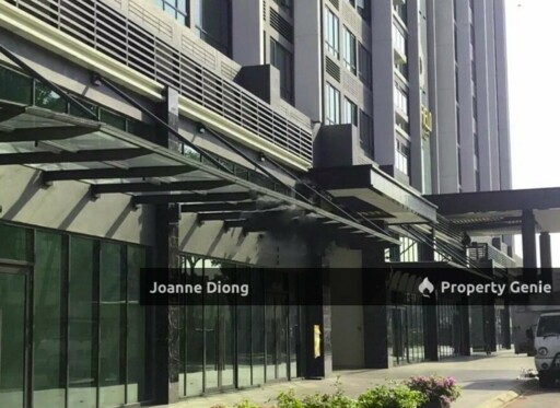 Sunway Retail Corner Shop