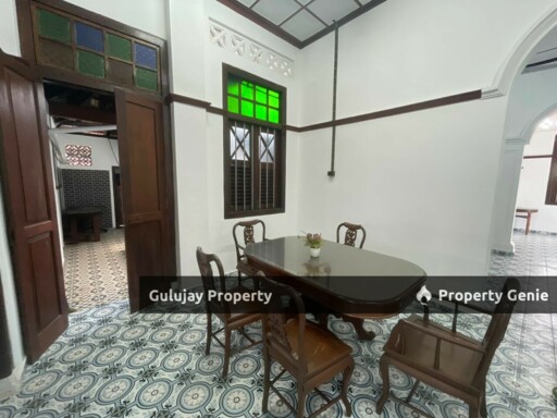 1 Storey Bungalow Retro Style At Limbongan For Sales