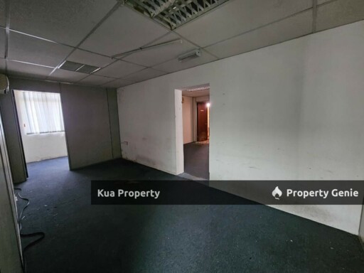 Big Size First Floor Corner Office / Shoplot For Rent! at 3rd Mile, Jalan Keretapi, near to Aeon
