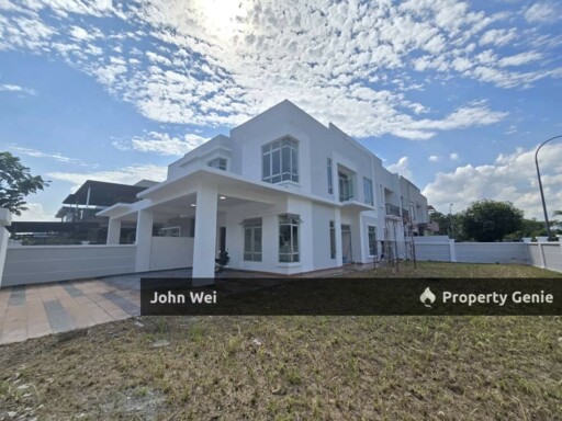 Kempas Height Corner Unit For Sale