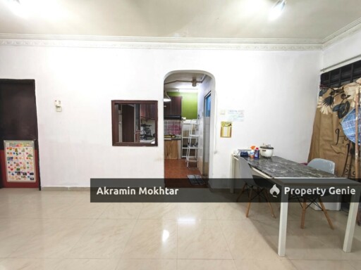 FREEHOLD & RENOVATED | PANGSAPURI ENGGANG IN KINRARA PUCHONG