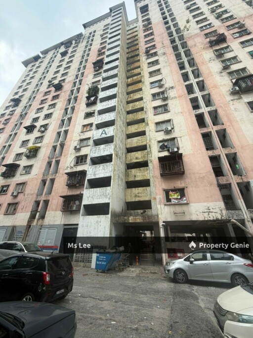 Pelangi Apartment @ Pelangi Damansara, PJ-near MRT-Blok A 9th floor-Sale Below Bank Value Rm20k