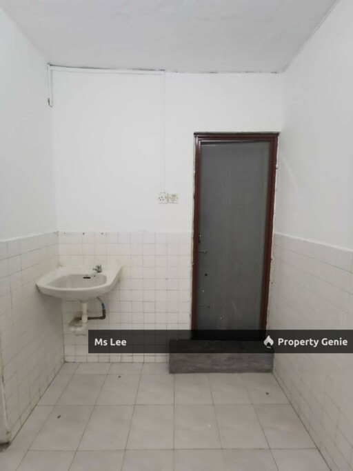 2 Storey House-Taman Sri Muda @ Shah Alam-Ready 15/8
