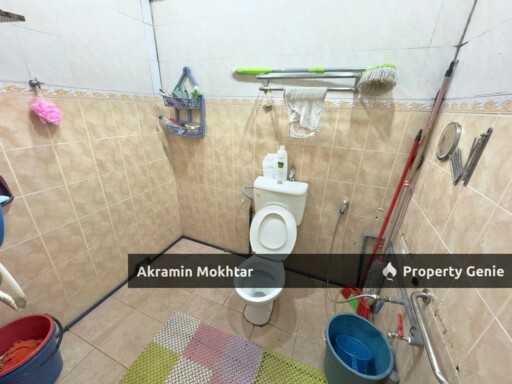 2-STOREY TERRACE TAMAN SAUJANA PUCHONG SP7, PUCHONG