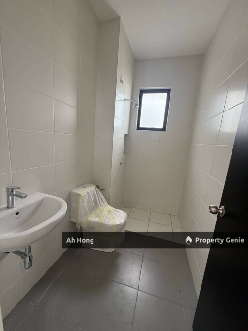 Eco Botanic / The Tate / Double Storey / 4bedroom / Partially Furnished