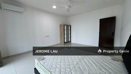 Country Garden Central Park Balcony Room with Aircond RM1000