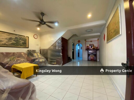 Gunung Rapat Ampang Double Storey Terrace House Fully Renovated Near Bank Shoplot