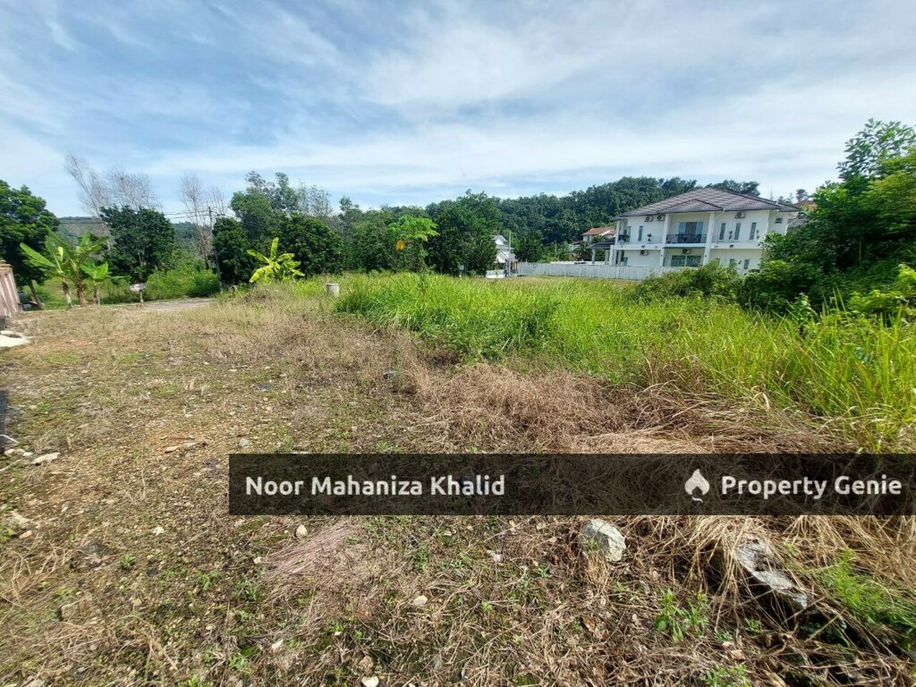 Tanah Lot Banglo Puncak Pinggiran Putra Kajang