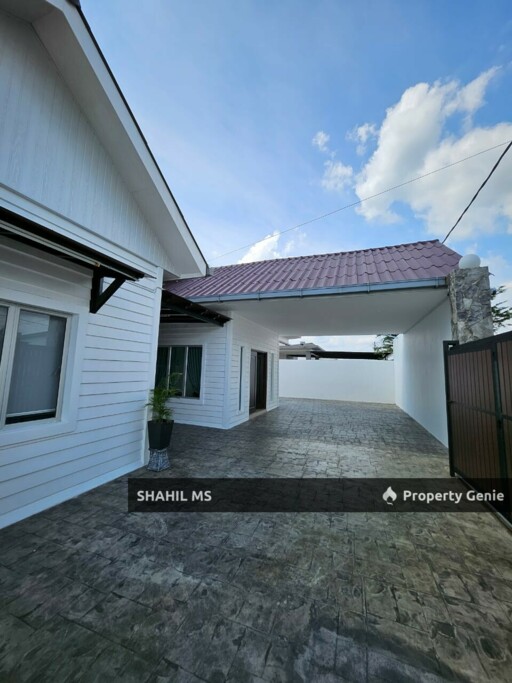 sp0092 || KLUANG JOHOR || TAMAN SERI LAMBAK || RUMAH TERES SETINGKAT || CORNER LOT INTERNATIONAL LOT || 7113 SQFT || RM1,650,000