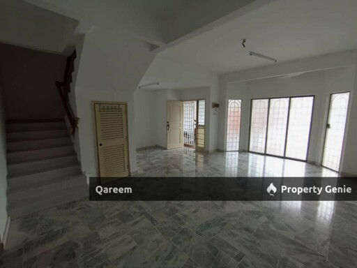 [BELOW MARKET] 2 STOREY SEKSYEN 7 SHAH ALAM. 22X75SFT Sft