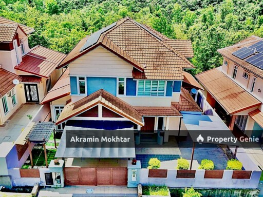 Freehold, Malay Reserved & Partially Furnished | Double Storey Bungalow Sg Merab Desa Villa Idaman, Bangi Kajang