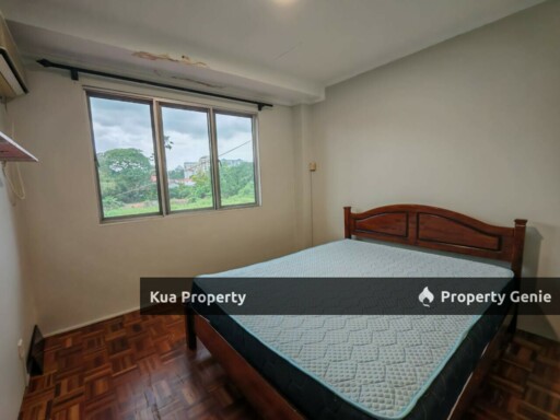 Central Court Apartment For Sale! Located at Jalan Central